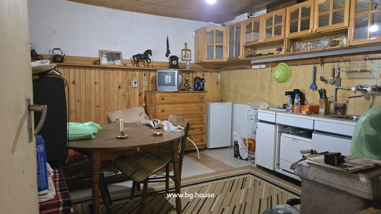 Bulgarian Property for Sale – 2 Houses in Village Berkovski