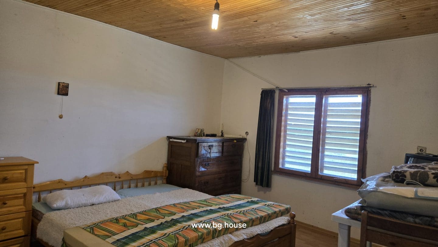 Bulgarian Property for Sale – 2 Houses in Village Berkovski