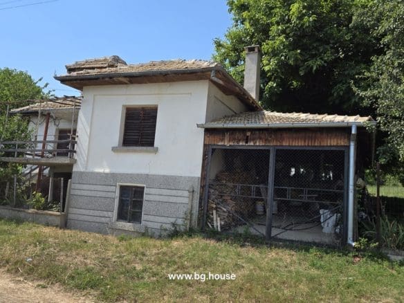 Bulgarian Property for Sale – 2 Houses in Village Berkovski