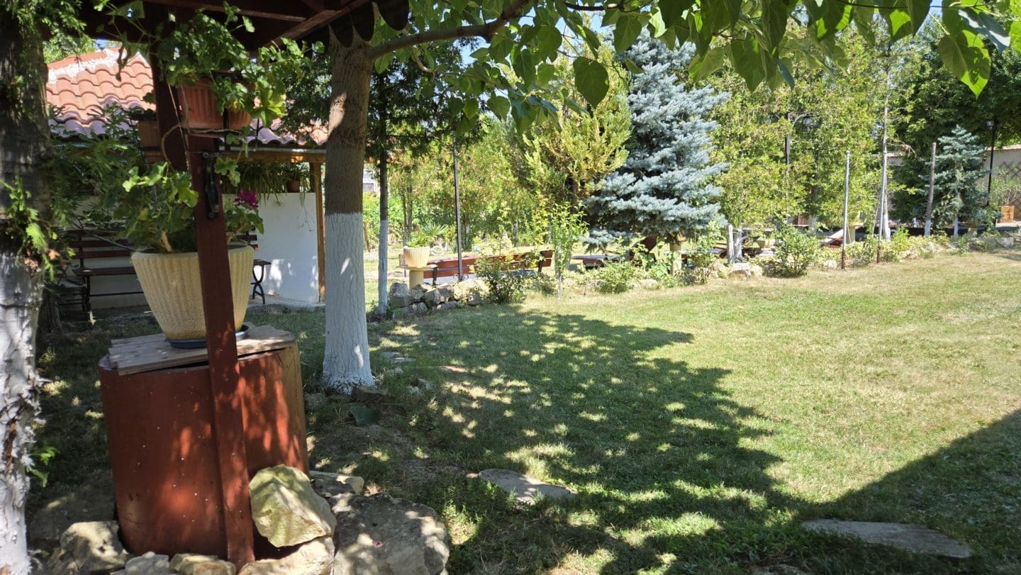 Bulgarian Property for Sale – Village Gorsko Ablanovo, 1300m² Garden