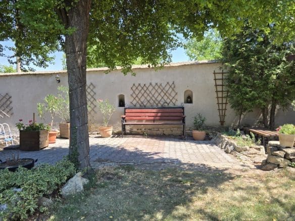 Bulgarian Property for Sale – Village Gorsko Ablanovo, 1300m² Garden
