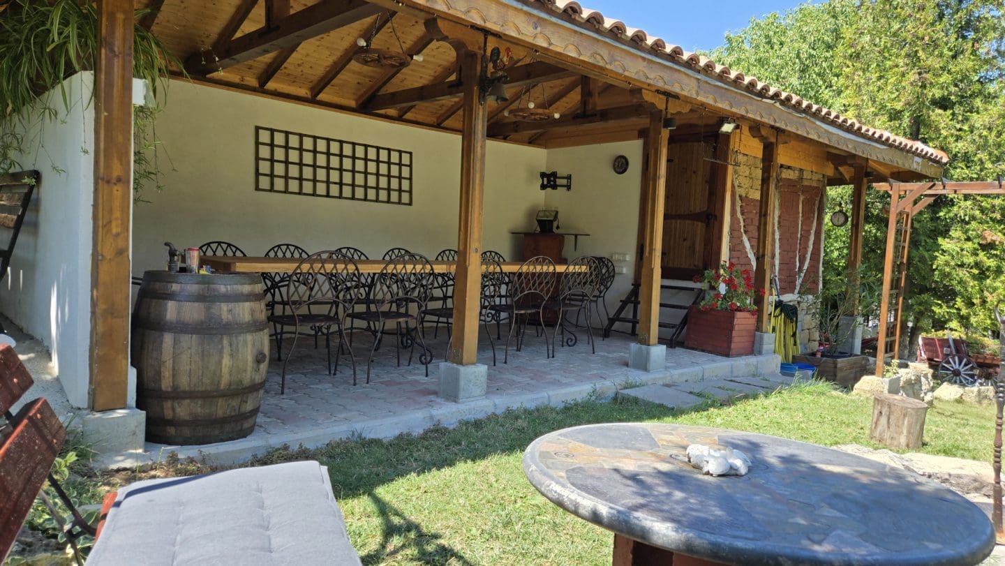 Bulgarian Property for Sale – Village Gorsko Ablanovo, 1300m² Garden