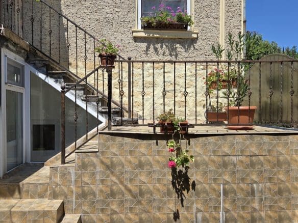 Bulgarian Property for Sale – Village Gorsko Ablanovo, 1300m² Garden