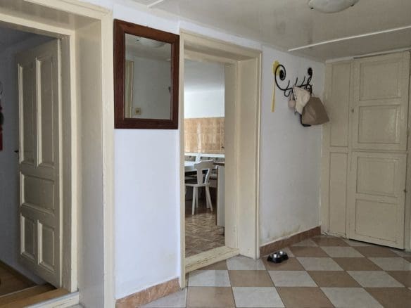 Bulgarian Property for Sale – Village Gorsko Ablanovo, 1300m² Garden