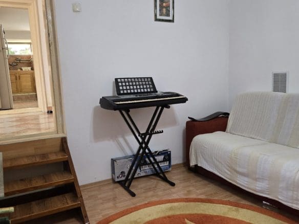 Bulgarian Property for Sale – Village Gorsko Ablanovo, 1300m² Garden