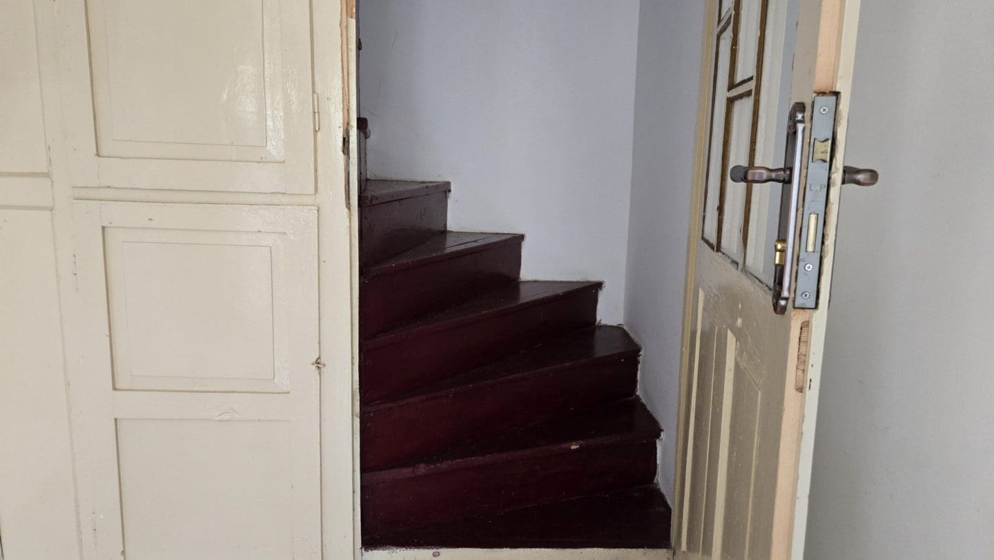 Bulgarian Property for Sale – Village Gorsko Ablanovo, 1300m² Garden