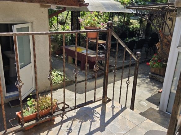 Bulgarian Property for Sale – Village Gorsko Ablanovo, 1300m² Garden