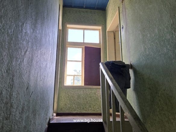 Bulgarian Property for Sale – Village Voditsa, 2500m², Annex, Outbuildings