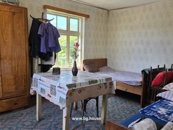 Bulgarian Property for Sale – Village Voditsa, 2500m², Annex, Outbuildings