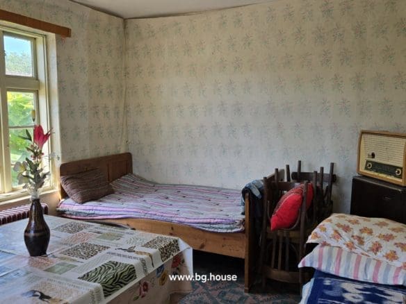 Bulgarian Property for Sale – Village Voditsa, 2500m², Annex, Outbuildings