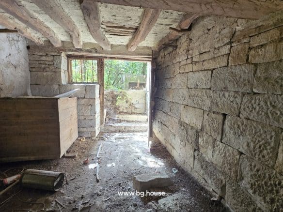Bulgarian Property for Sale – Village Lomtsi with 3135m² Land