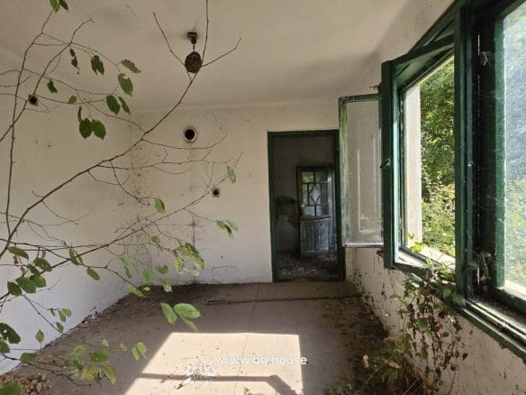 Bulgarian Property for Sale – Village Lomtsi with 3135m² Land