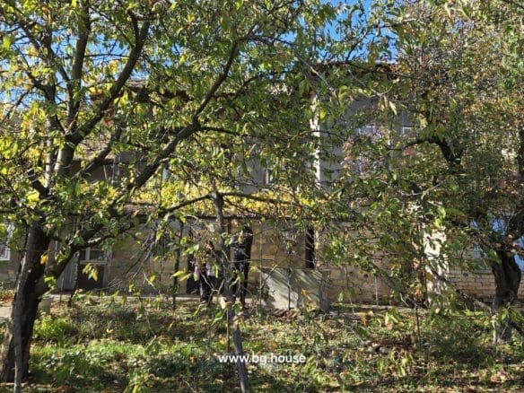 Bulgarian House for Sale in Village Gorsko Ablanovo – 2200m² Garden